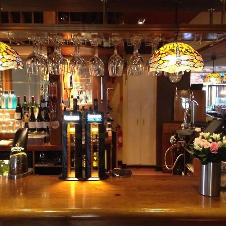 The Royal Oak, Kelsall Экстерьер фото