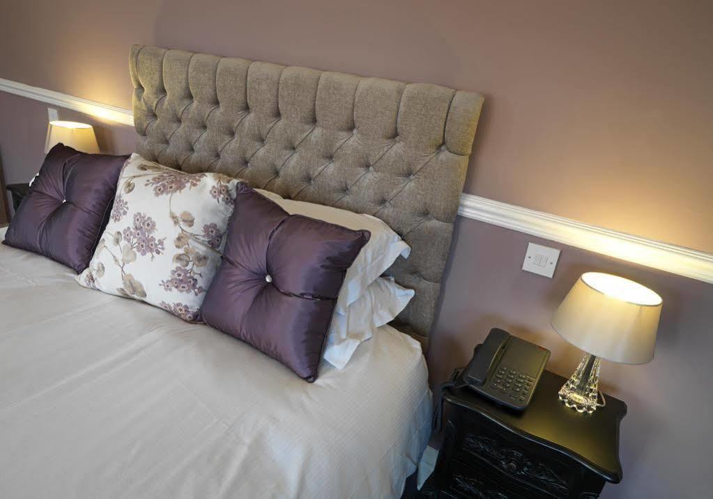 The Royal Oak, Kelsall Экстерьер фото