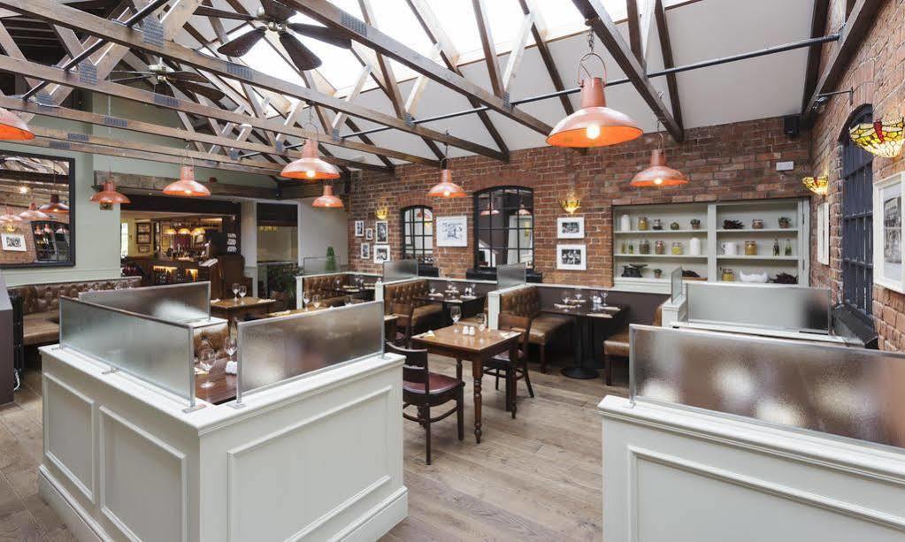 The Royal Oak, Kelsall Экстерьер фото